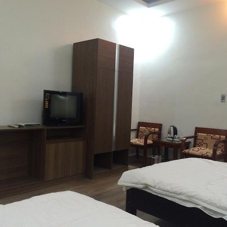 Khai Hoan Hotel Донгван Экстерьер фото