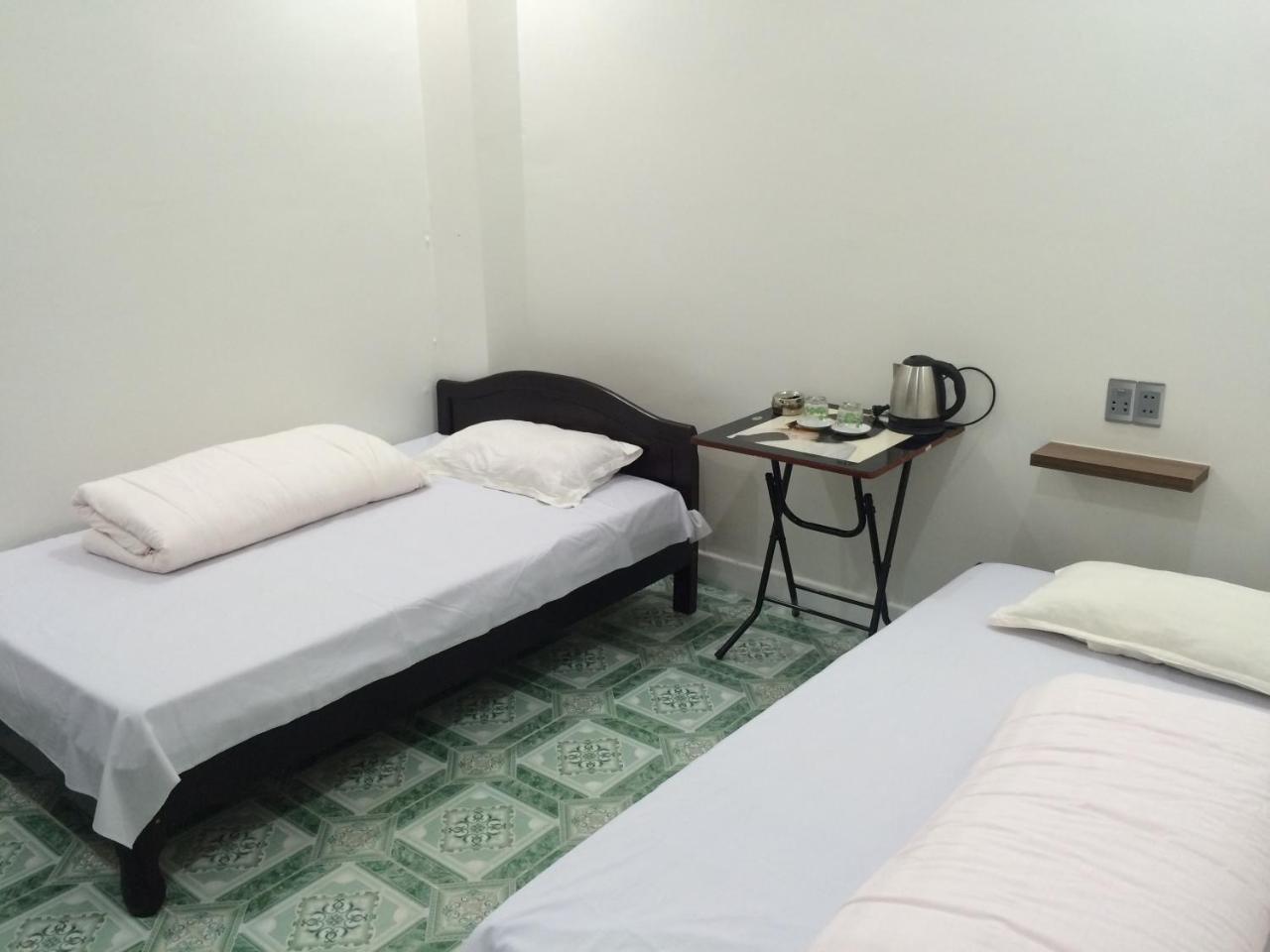 Khai Hoan Hotel Донгван Экстерьер фото